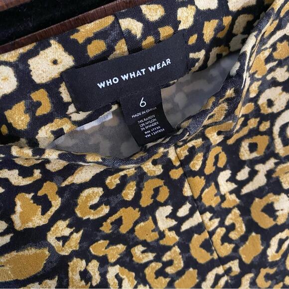Who What Wear Women's Cheetah Crop Flare Pants Size 6 Animal Print Casual Pants - Picture 4 of 6